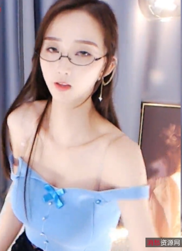 [转载搬运]+【斗鱼绝版】可萝可御小熙米+定制舞蹈合集+[15V+614MB][百度盘]