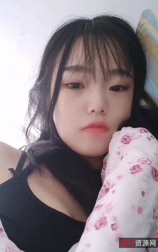 独特主播利的高清720P视频