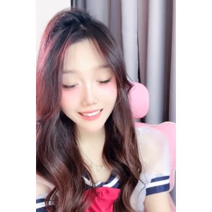 高颜值美女热舞董小姐最新合集15V22G，精彩热舞收藏