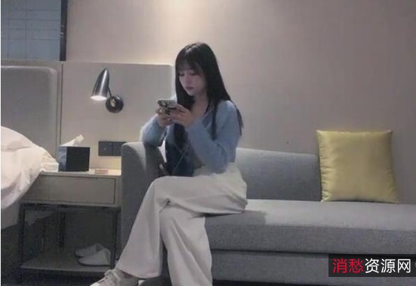 虎牙超人气宅男粉超爱优质网红《兰兰鹿鹿》绝版合集7V2.5G，正片+抖音精选