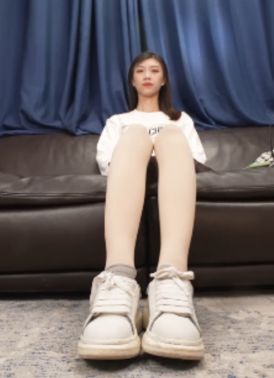 小影优质美足秀1部1.3G宅男网