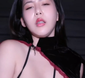 倪娜性感服装太带感1部视频404M推特分享