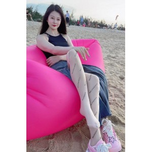 网盘合集热辣反差妹20部14.8G诱人版