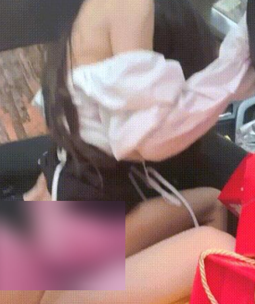 抖音小姨子的秘密动作合集5V2.74GB太高兴了