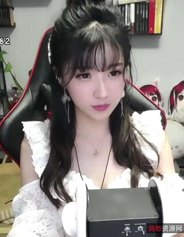 斗鱼小女巫露作品合辑补档37.4g