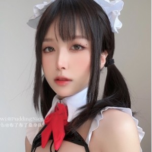 百度布丁大法猫爪印经典全集50部36.2G腿根有浅印