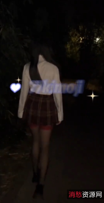 推特柒柒活活女菩萨去重大合集169部2.2G，天天与网友互动