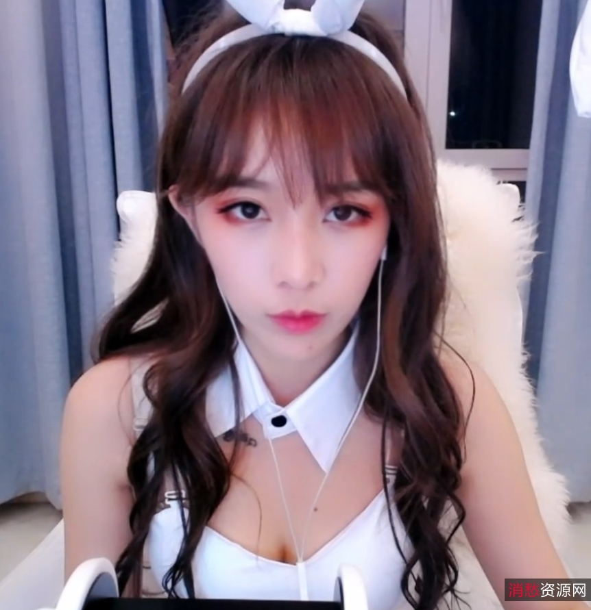 斗鱼丸子君超清舞蹈合集159部38.4G腰臀绝了