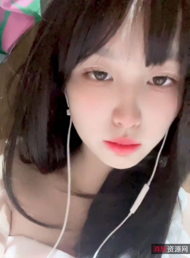 小雪比心陪玩劲爆视频23部9.85G合集