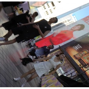 街拍白裙透臀合集277M绝了