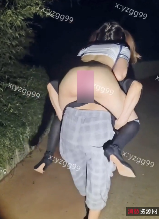 果果推特团建三人游142部26G绝密合集