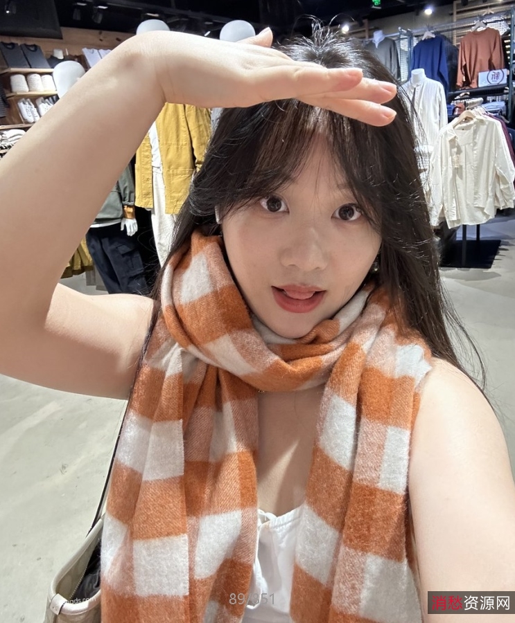 小红书依依福利图包88部私密拍摄50G太绝配了