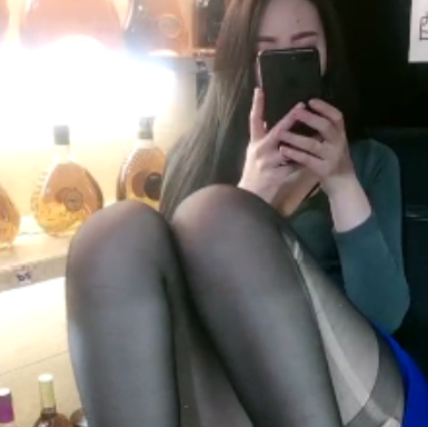 超市收银员少妇44部实拍合集37G推特展示